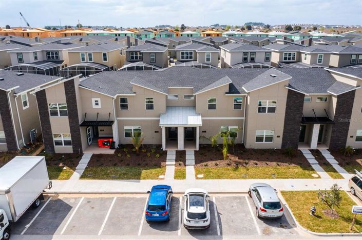 Image No.4-4 Bed Townhouse for sale