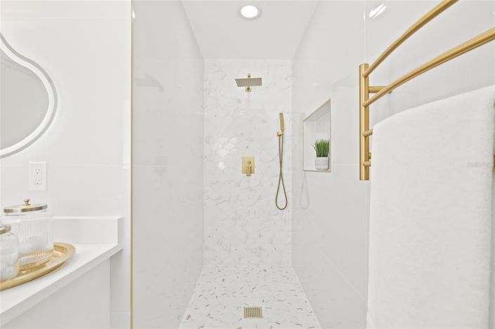 Image No.23-3 Bed Property for sale