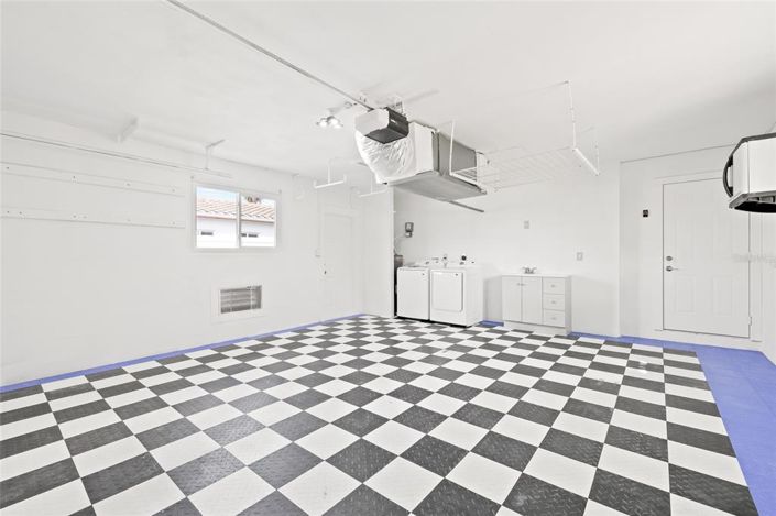 Image No.32-3 Bed Property for sale