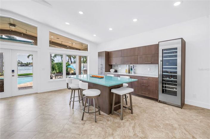 Image No.16-3 Bed Property for sale