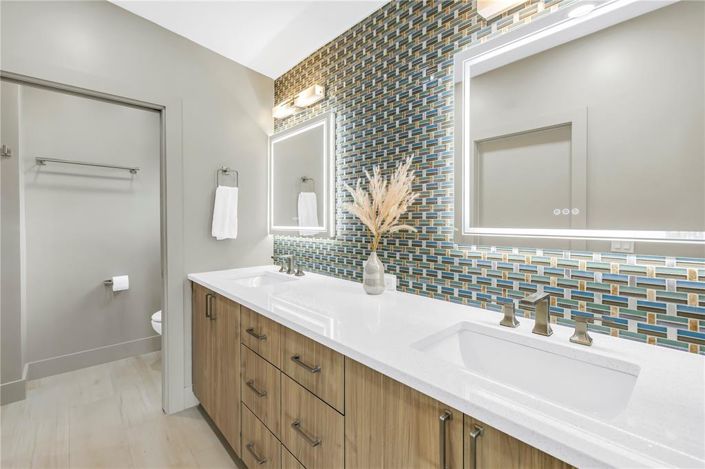 Image No.36-3 Bed Property for sale