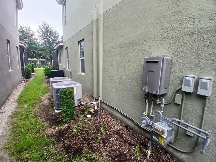 Image No.50-5 Bed Property for sale