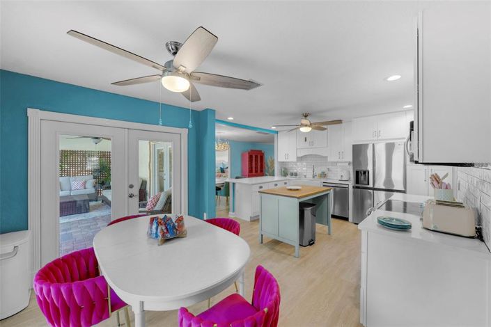 Image No.19-3 Bed Property for sale