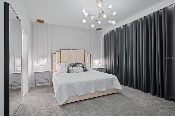 Image No.12-6 Bed Townhouse for sale