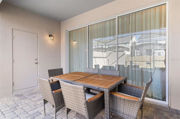 Image No.28-6 Bed Townhouse for sale