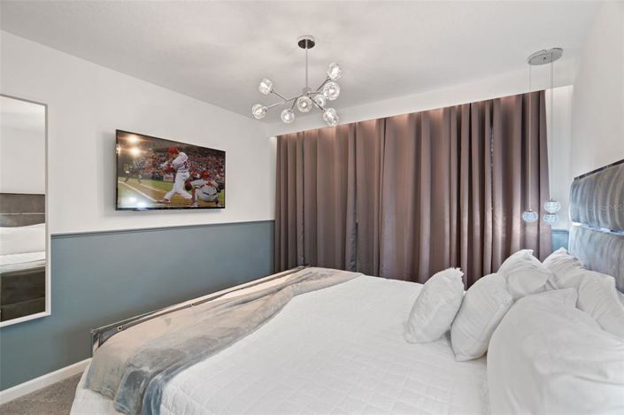 Image No.34-6 Bed Townhouse for sale