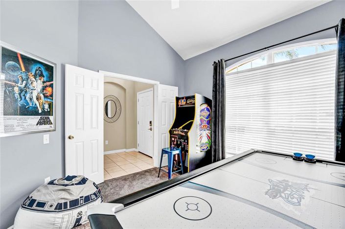 Image No.23-5 Bed Property for sale