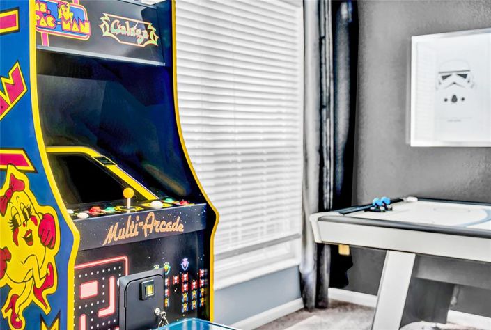 Image No.35-5 Bed Property for sale