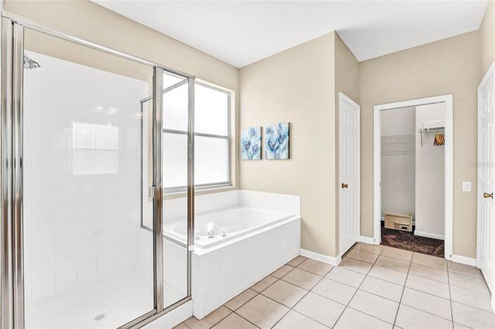 Image No.9-5 Bed Property for sale