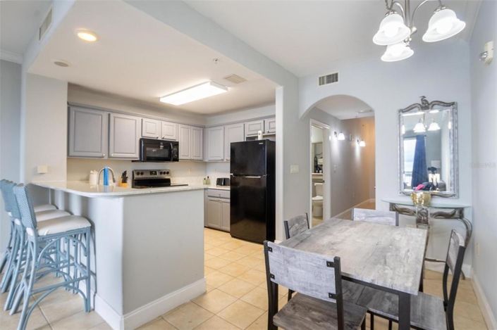 Image No.6-1 Bed Property for sale