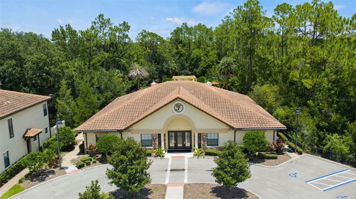 Image No.19-3 Bed Townhouse for sale