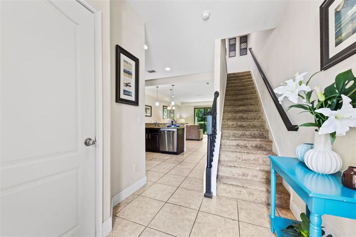 Image No.3-3 Bed Townhouse for sale