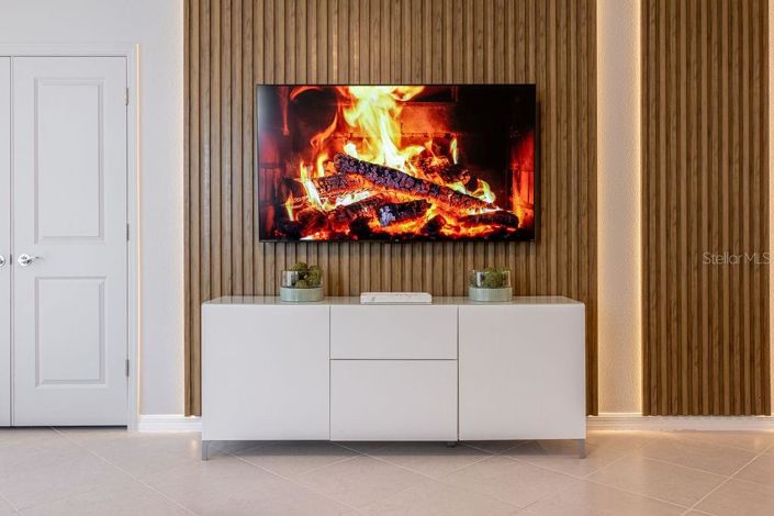 Image No.15-7 Bed Property for sale