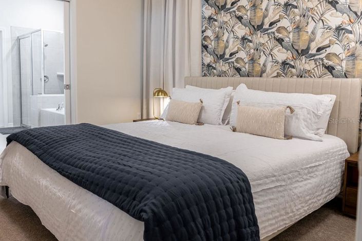 Image No.19-7 Bed Property for sale