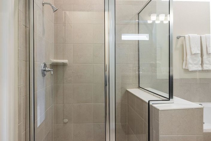 Image No.29-7 Bed Property for sale