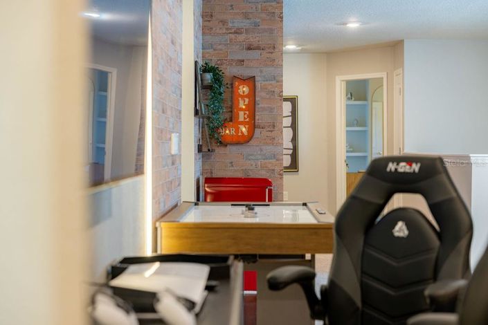 Image No.54-7 Bed Property for sale