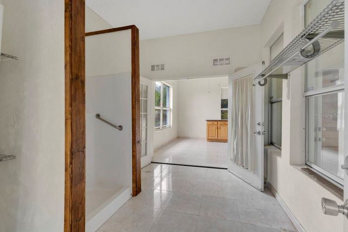 Image No.2-2 Bed Property for sale