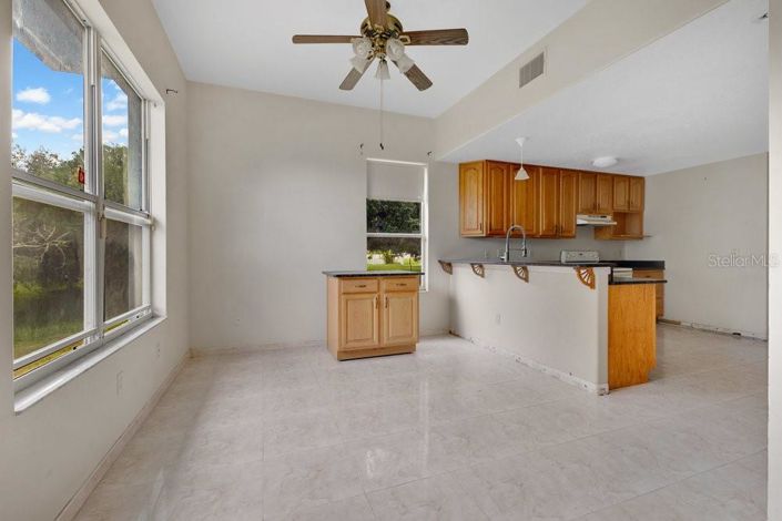 Image No.22-2 Bed Property for sale