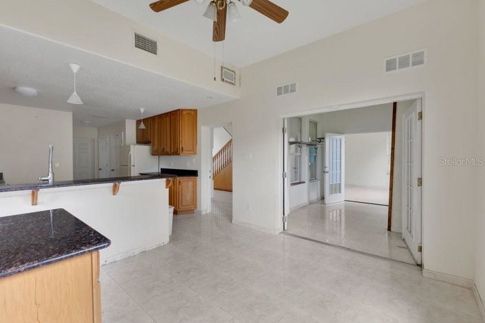 Image No.28-2 Bed Property for sale