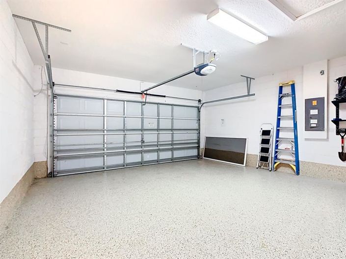 Image No.36-4 Bed Property for sale