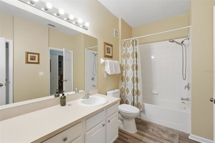 Image No.20-3 Bed Property for sale