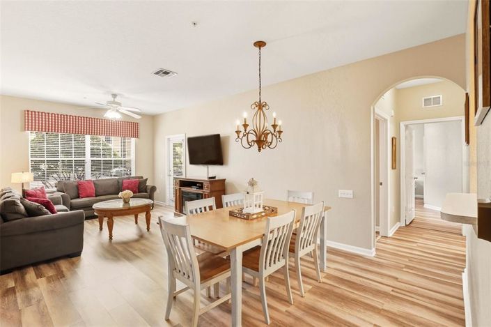 Image No.8-3 Bed Property for sale