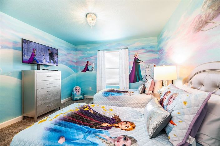 Image No.18-4 Bed Townhouse for sale