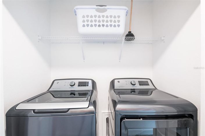 Image No.20-4 Bed Townhouse for sale