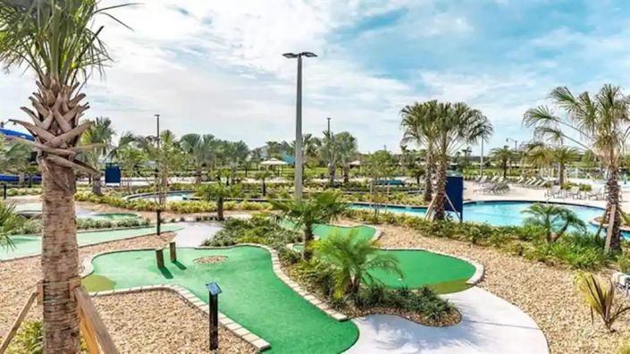 Image No.28-4 Bed Townhouse for sale