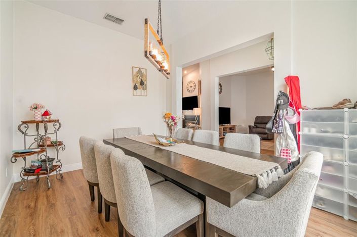 Image No.10-4 Bed Property for sale