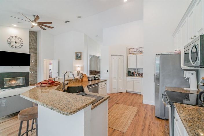 Image No.29-4 Bed Property for sale