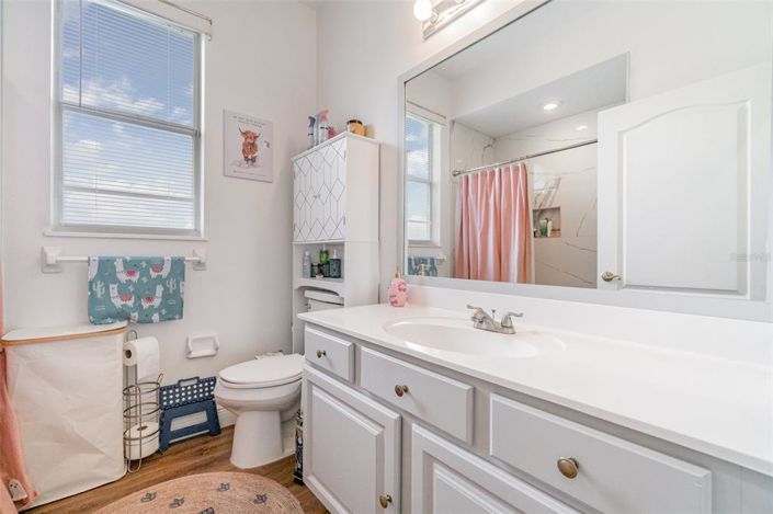 Image No.42-4 Bed Property for sale