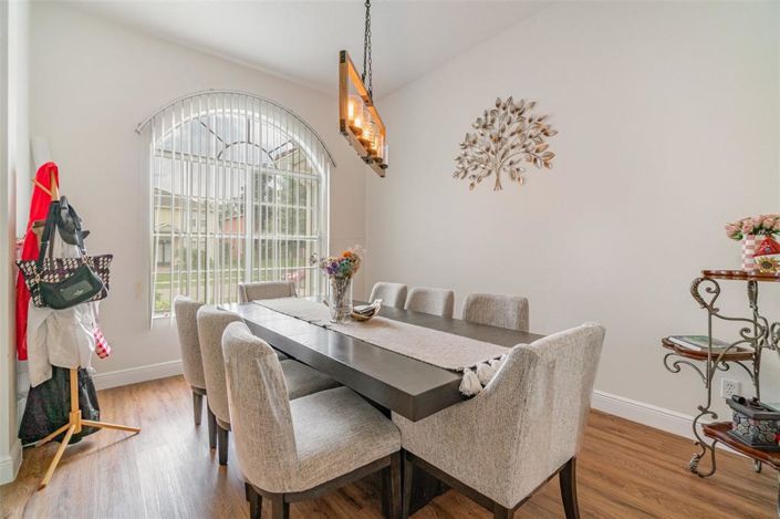 Image No.9-4 Bed Property for sale