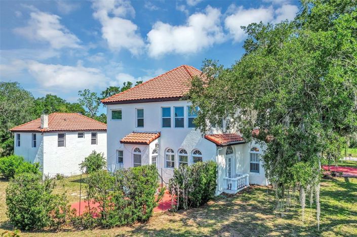 Image No.31-4 Bed Property for sale