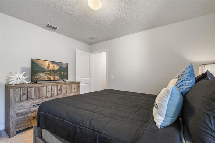 Image No.53-8 Bed Property for sale