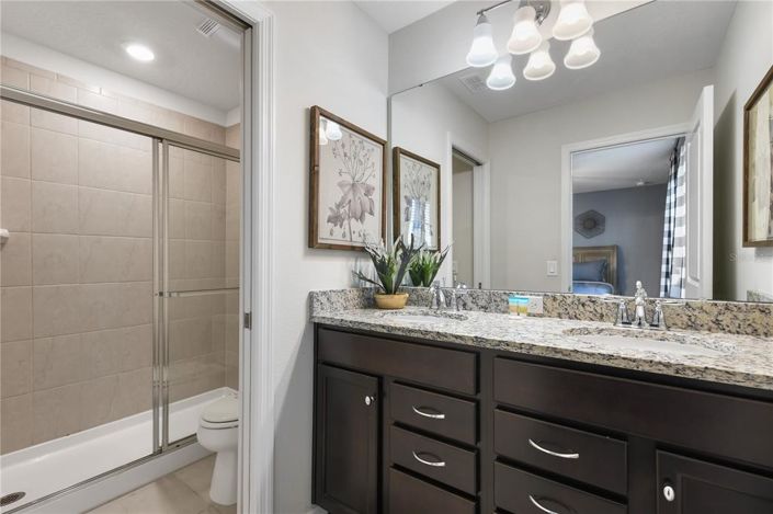 Image No.57-8 Bed Property for sale