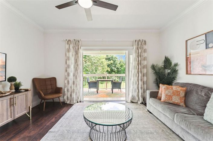 Image No.10-3 Bed Property for sale