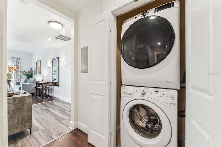 Image No.13-3 Bed Property for sale