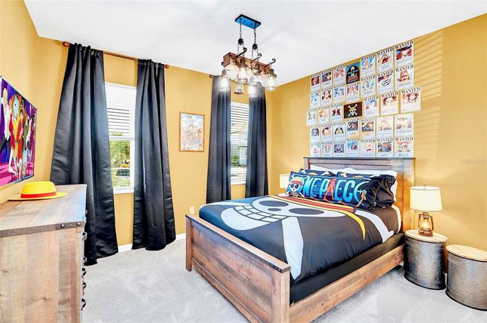 Image No.15-8 Bed Property for sale