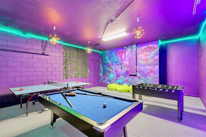 Image No.29-8 Bed Property for sale