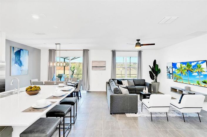 Image No.4-8 Bed Property for sale