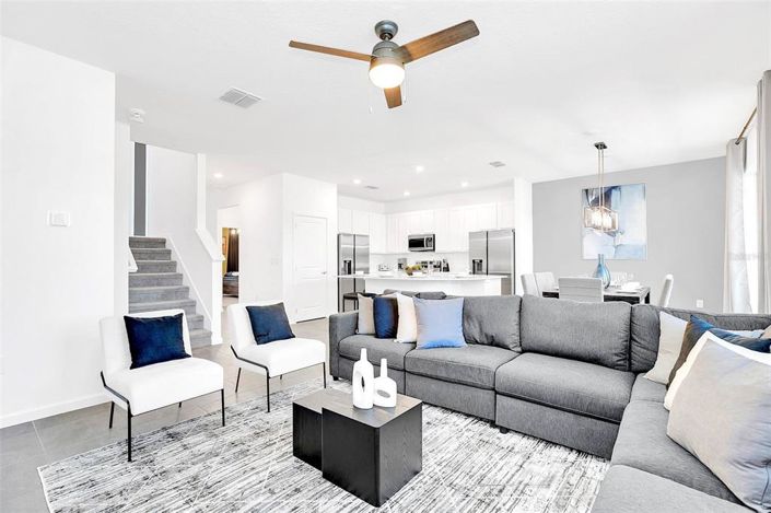 Image No.5-8 Bed Property for sale