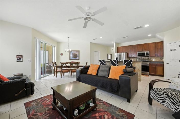 Image No.10-4 Bed Property for sale