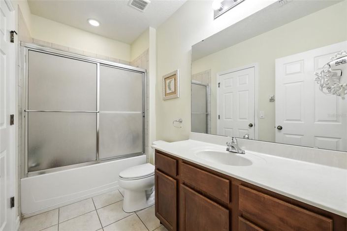 Image No.19-4 Bed Property for sale