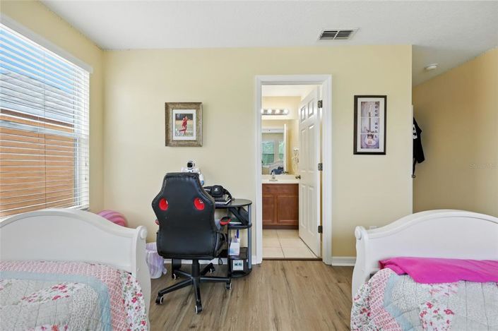 Image No.31-4 Bed Property for sale