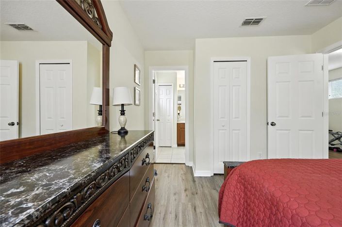 Image No.36-4 Bed Property for sale