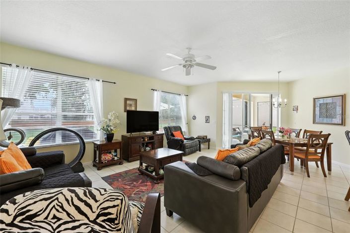 Image No.8-4 Bed Property for sale