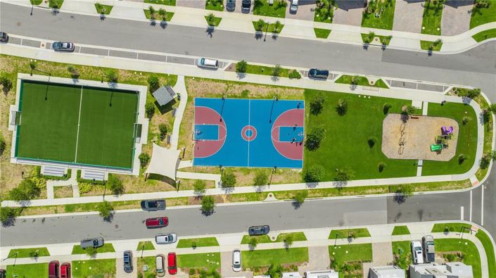 Image No.18-5 Bed Townhouse for sale