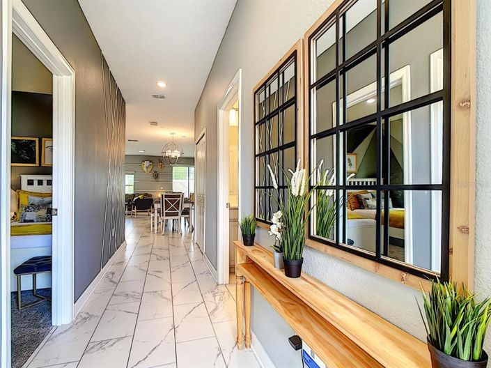 Image No.2-5 Bed Townhouse for sale