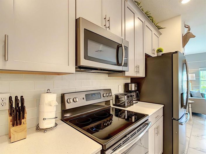 Image No.7-5 Bed Townhouse for sale